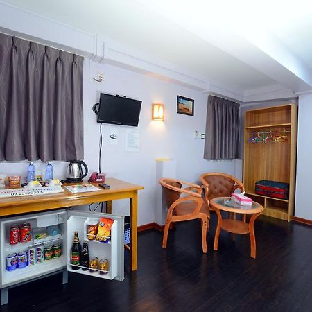 Okkala Hotel Yangon Exterior photo