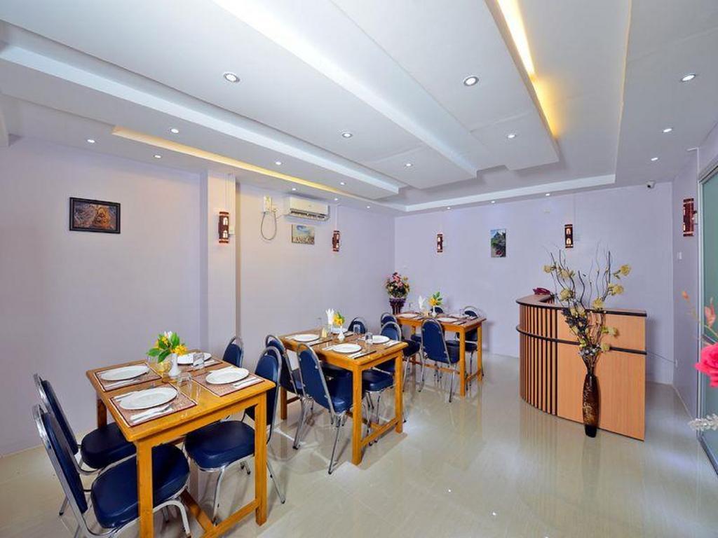 Okkala Hotel Yangon Exterior photo