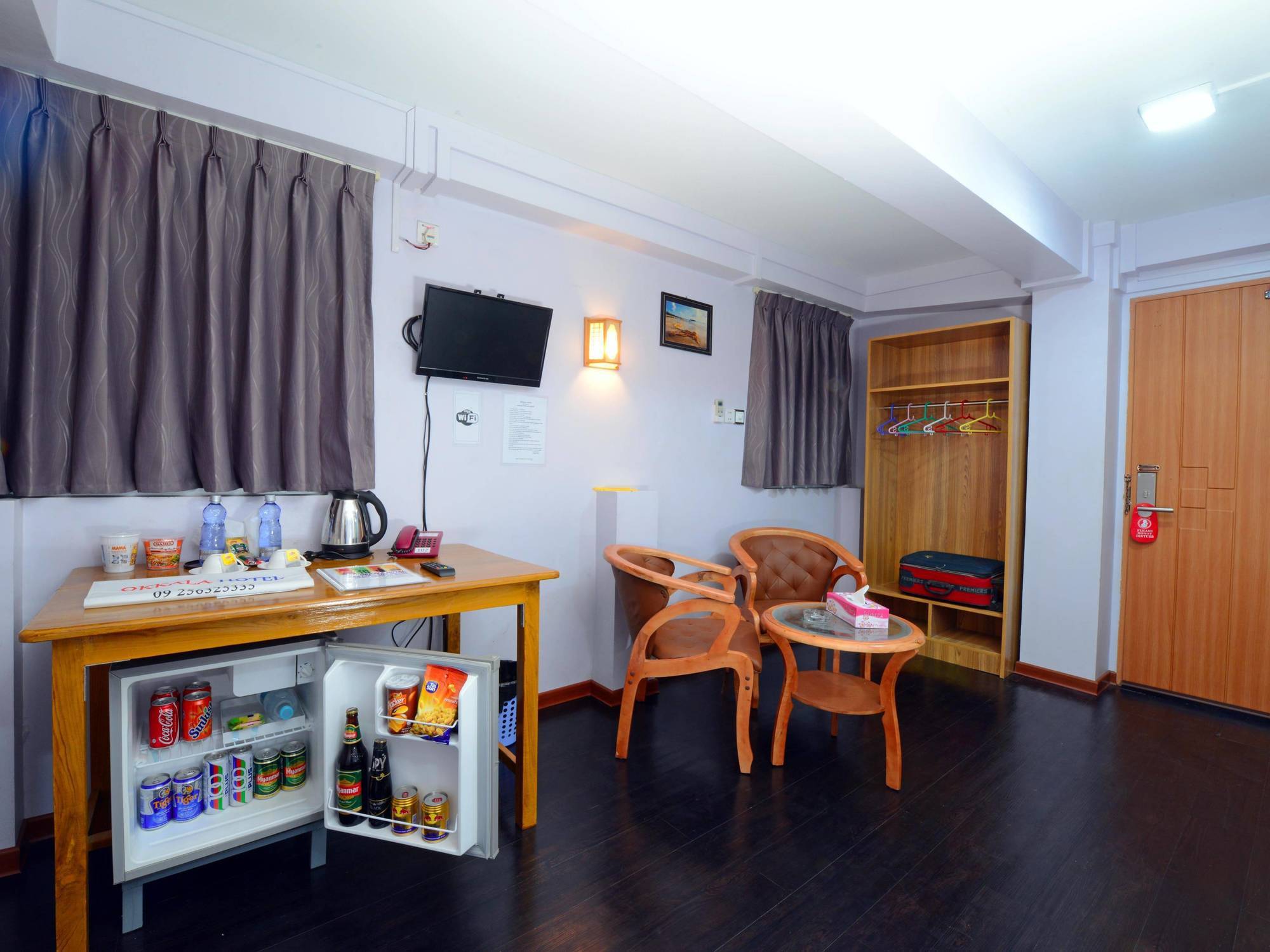Okkala Hotel Yangon Exterior photo